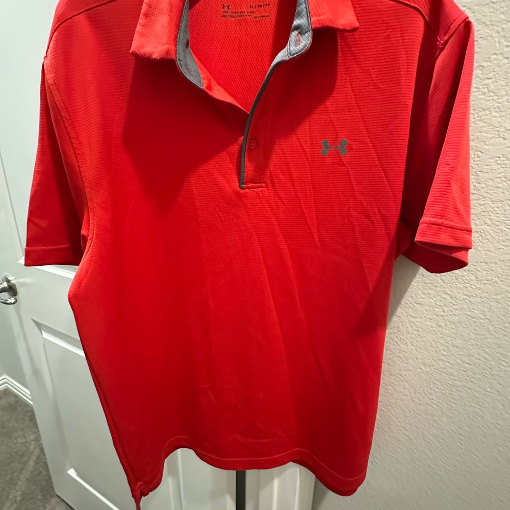 Under Armour men's heat gear golf shirt short sleeve